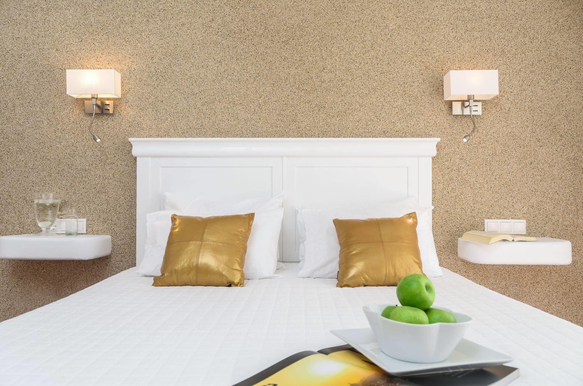 Adriani Hotel Naxos City Bagian luar foto